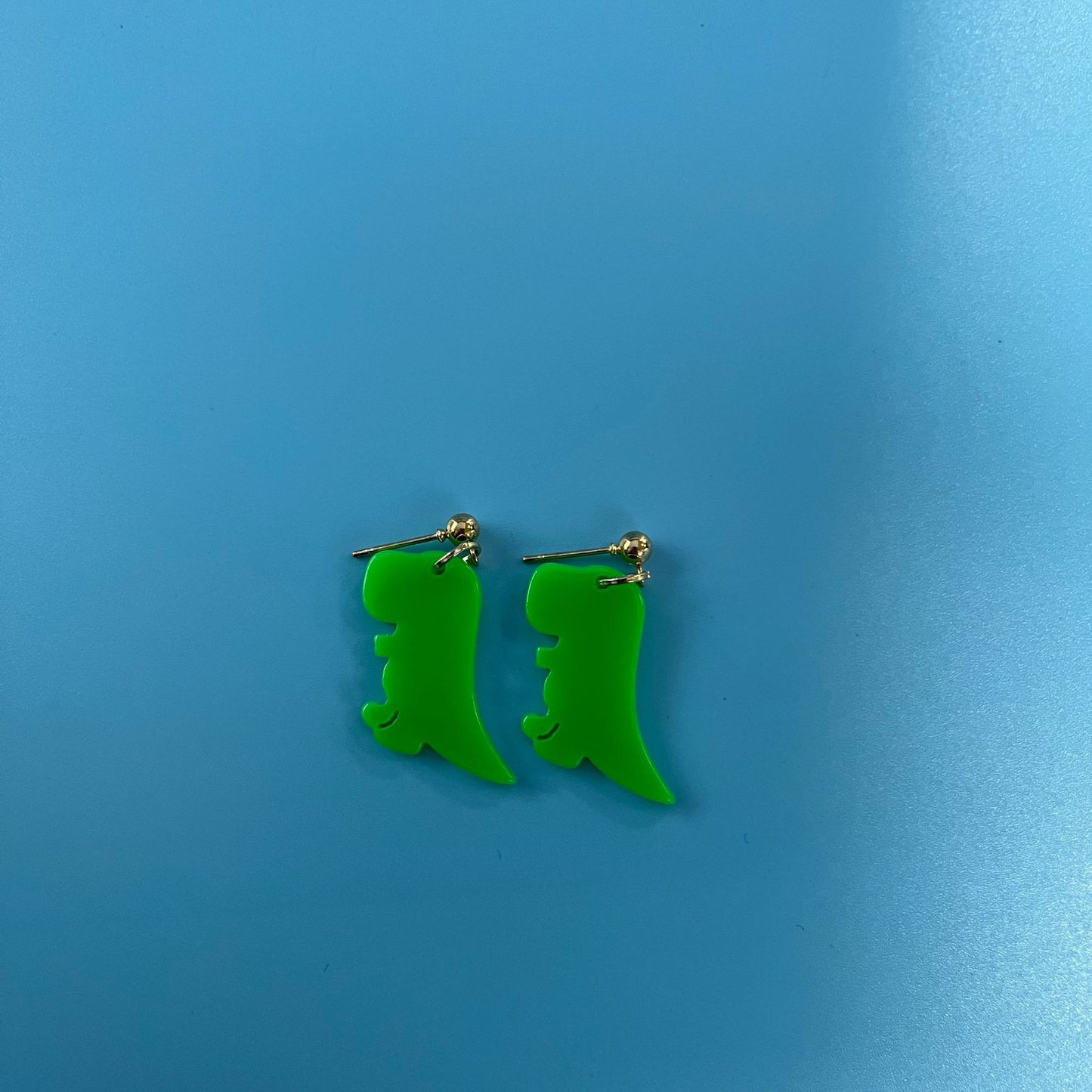 Acrylic cute dinosaur earrings (Minimo de Compra 2) MIC-YunXi003