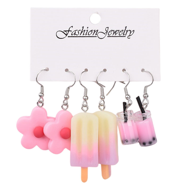 Resin Strawberry Little Yellow Duck Earnails MIC-XunT008