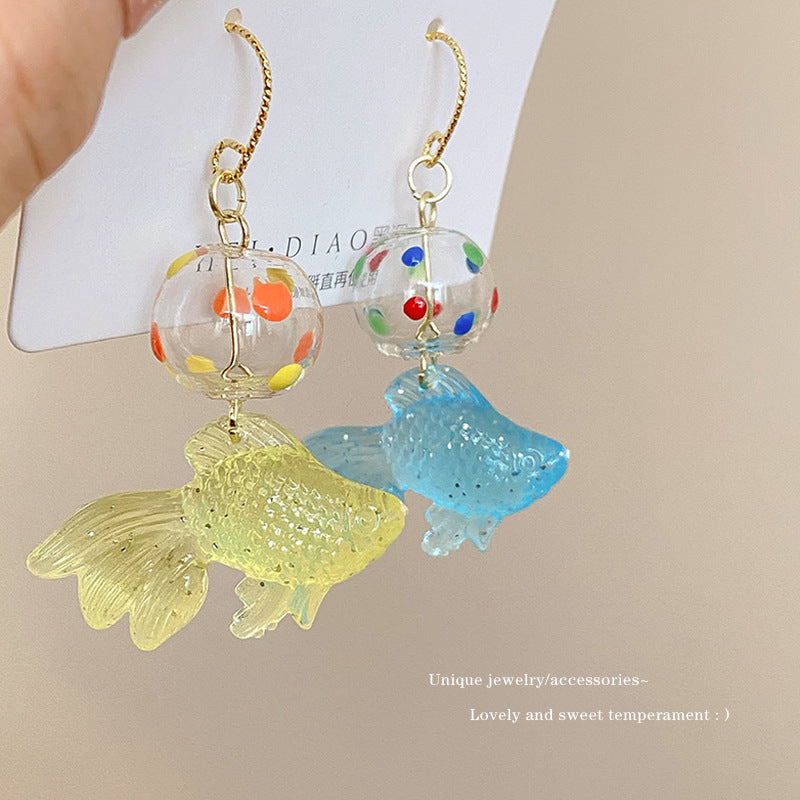 Alloy colored polka dot goldfish earrings (Minimo de compra 3) MIC-GuanY008