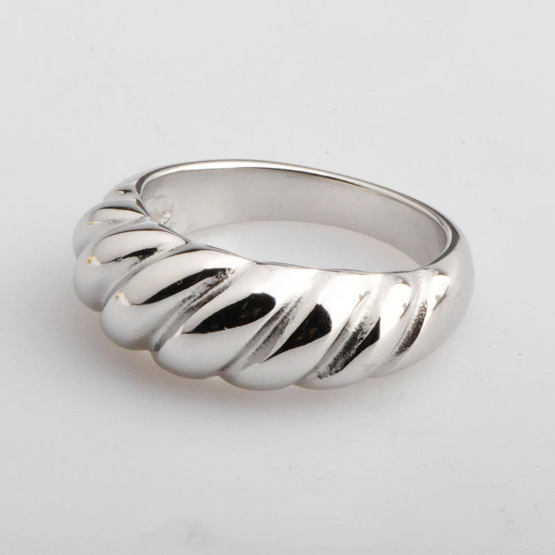 Stainless steel gold-plated Fried Dough Twists personality ring MYA-YHZX003