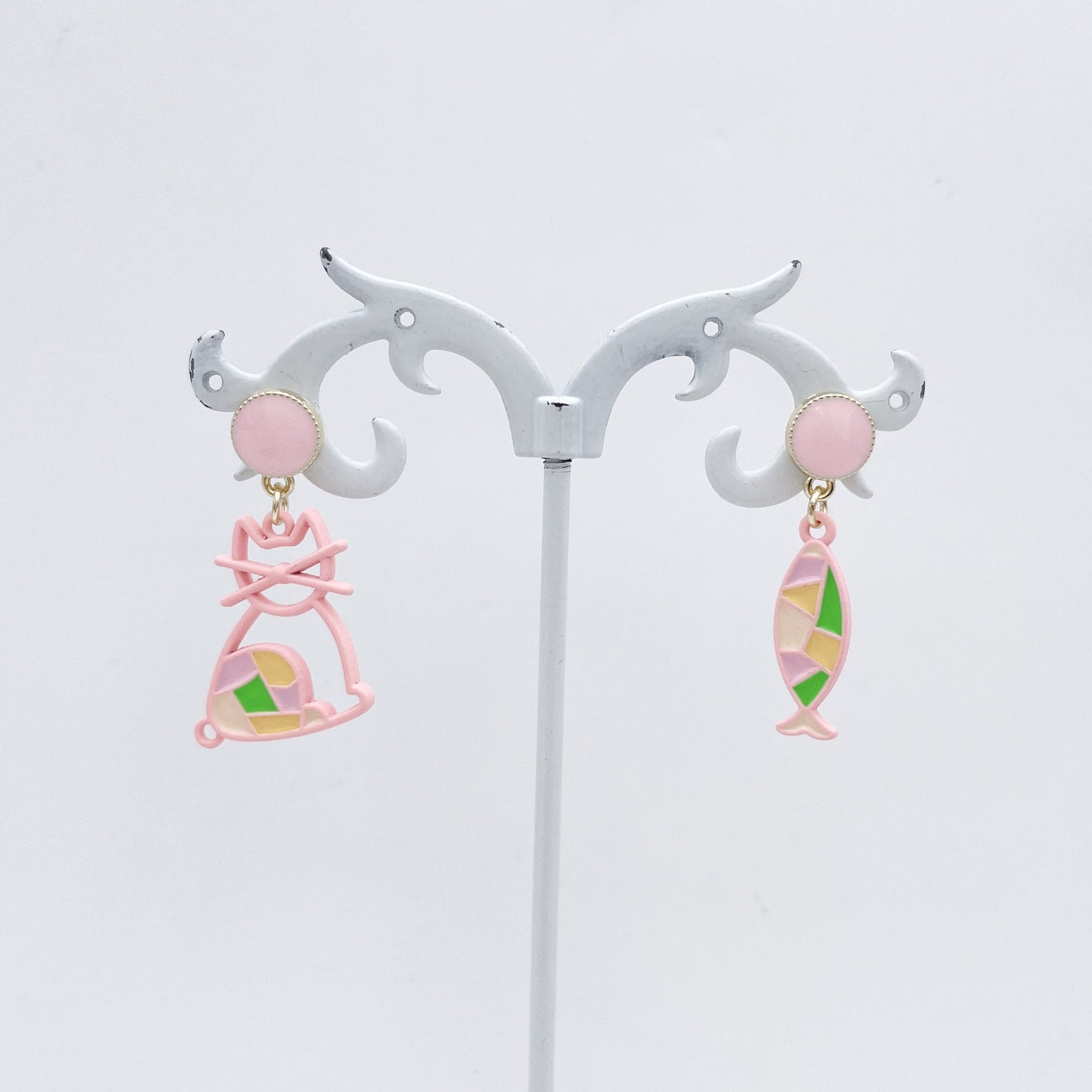 Alloy Asymmetric Cute Meow Earrings MYA-QiW018