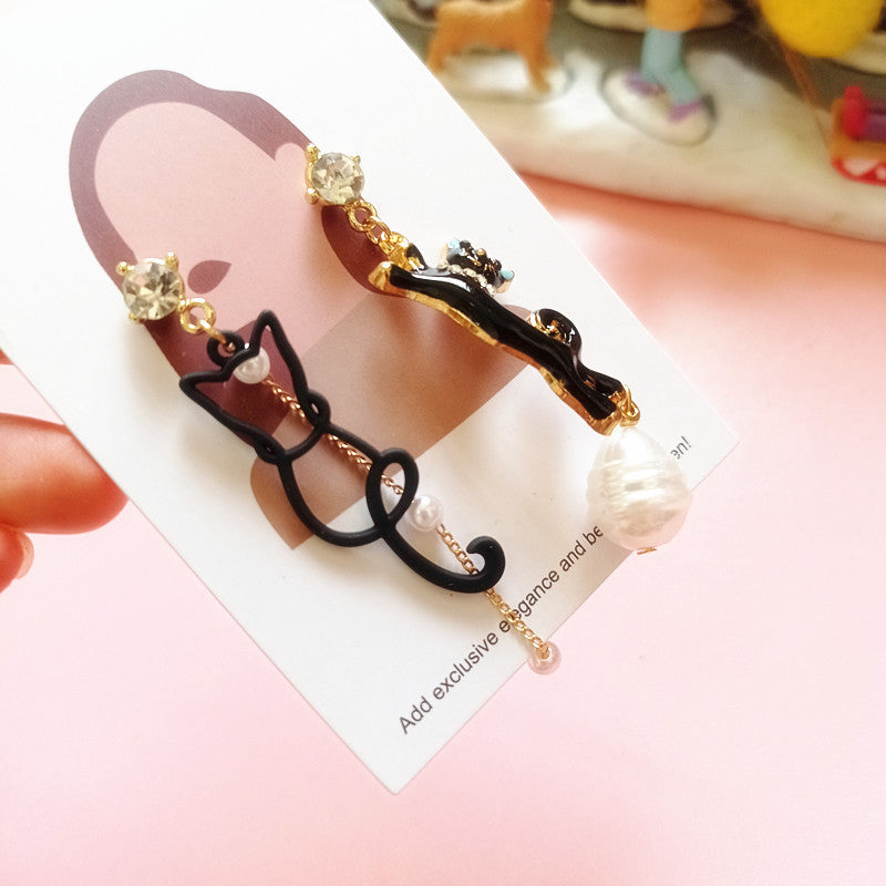 Resin Hollow Black Cat Earrings MYA-BXX012