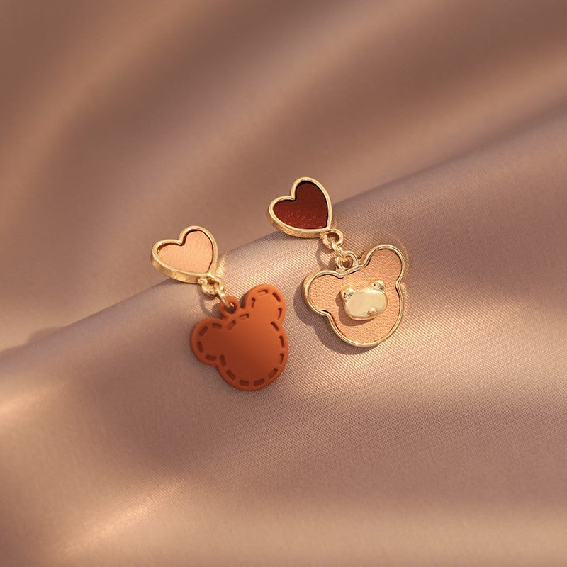 Alloy Asymmetric Love Bear Earstuds MIC-YuA004