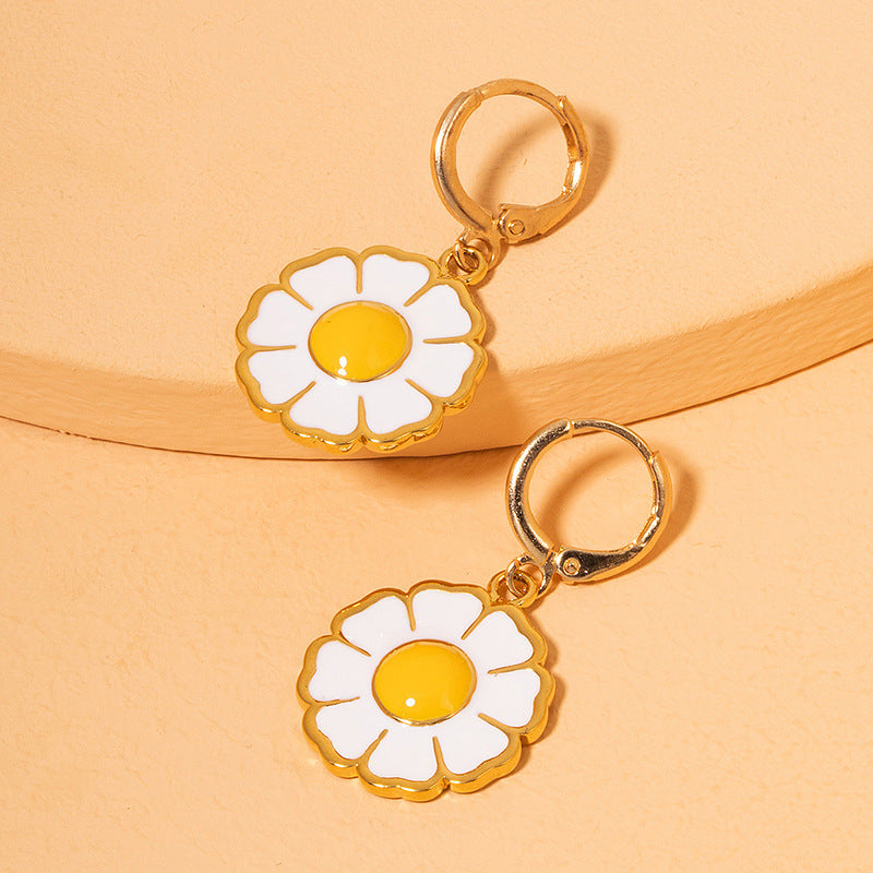 Alloy new small daisy earrings (Minimo de compra 2) MIC-HLM006