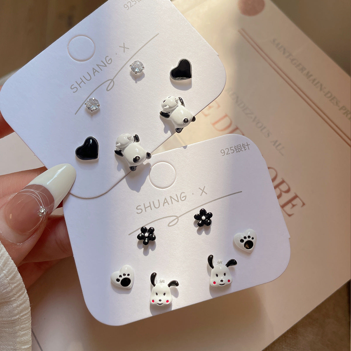 Alloy cartoon black and white panda earrings MIC-ShuangX039