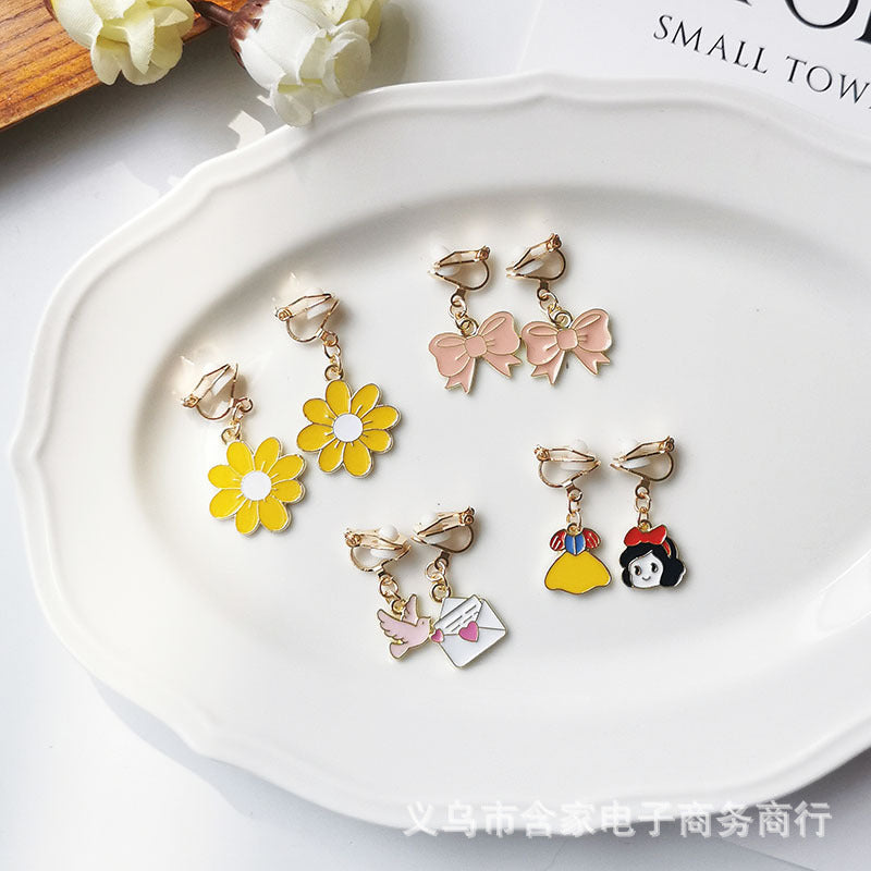 Alloy Escaping Princess Earrings (Minimo de Compra 2) MIC-HanJ004