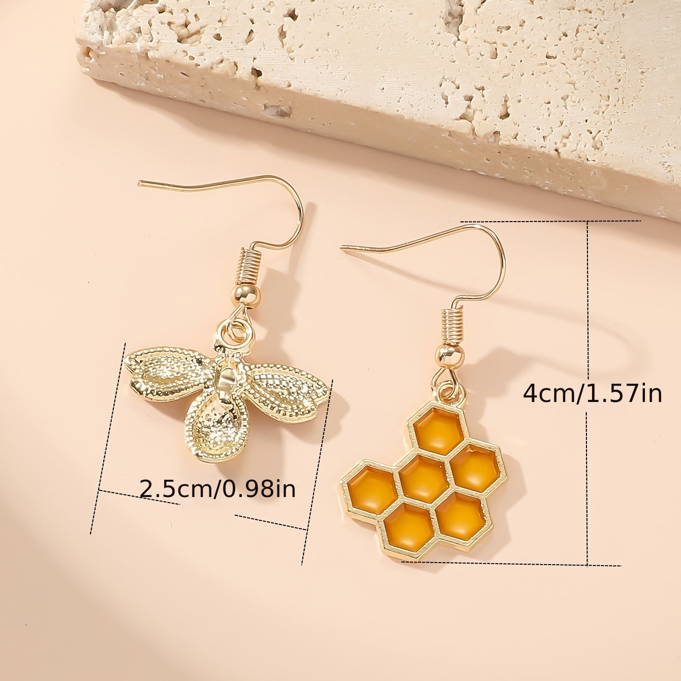 Alloy bee honeycomb earrings MIC-ZhiShang003