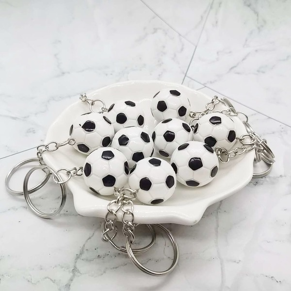 2cm football resin Keychains MIC-YY130