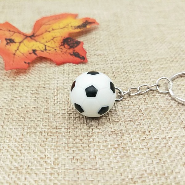 2cm plastic football Keychains MIC-YY136